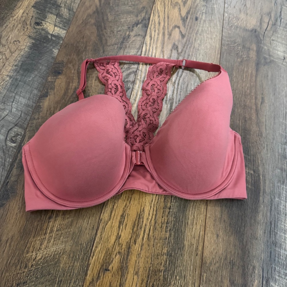 Victorias Secret Body By Victoria Racerback Bra Pink Lace 36DD Front Close